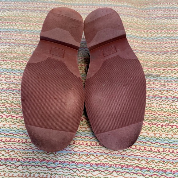 Jos A Banks Gray Derby Shoes with Suede Upper and Rubber Sole Size 10.5M - Picture 7 of 10